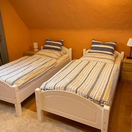 בית אירוח Gaestezimmer *